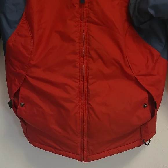 Columbia Kids Puffer Jacket in Red and Navy - Picture 4 of 13